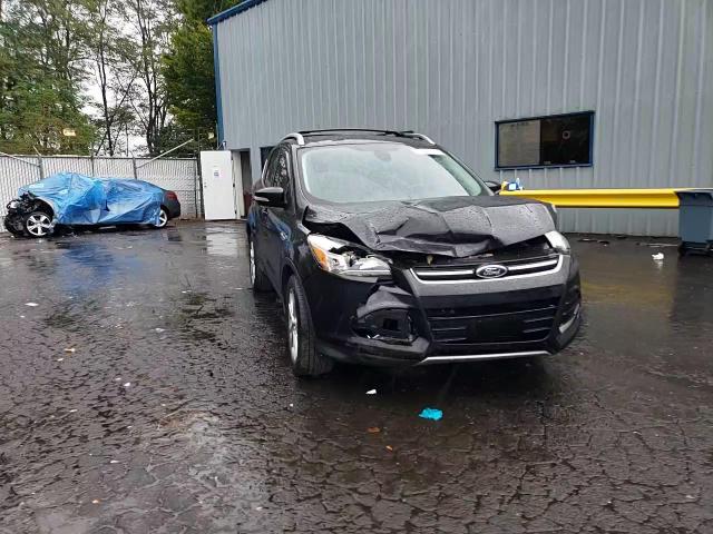 1FMCU9J99FUA44319 2015 Ford Escape Titanium