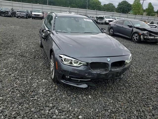 WBA8K3C53JA023917 2018 BMW 330 Xi