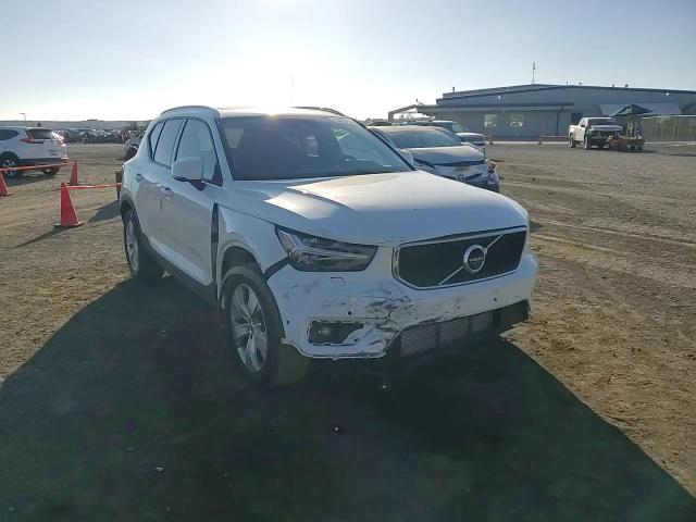 2019 Volvo Xc40 T5 Momentum VIN: YV4162UK9K2072300 Lot: 73433464