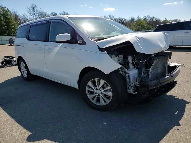 2016 Kia Sedona L VIN: KNDMA5C15G6173939 Lot: 70375114