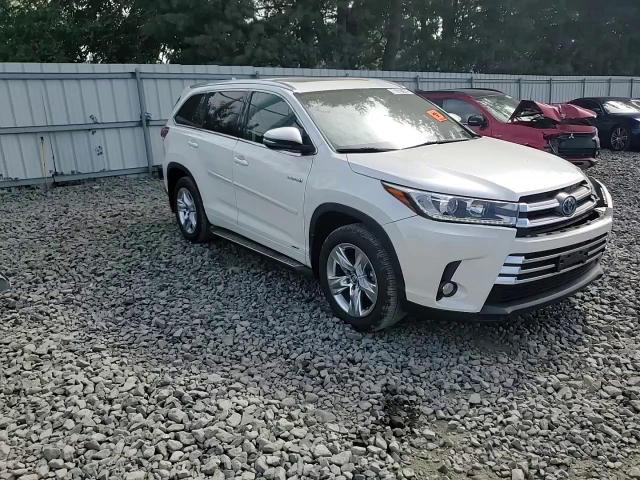 2017 Toyota Highlander Hybrid Limited VIN: 5TDDGRFH4HS033428 Lot: 71810674