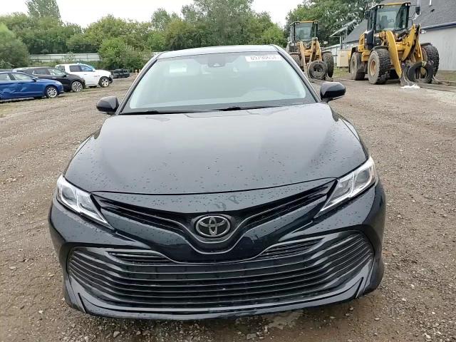 2020 Toyota Camry Le VIN: 4T1L11AK3LU886470 Lot: 69790654