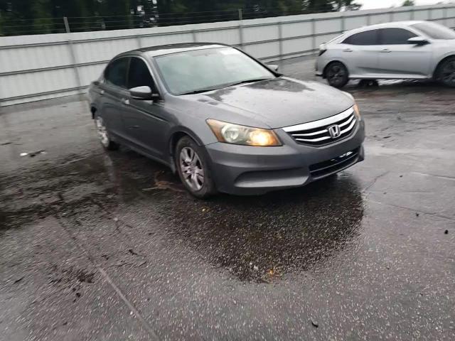 1HGCP2F60BA085811 2011 Honda Accord Se