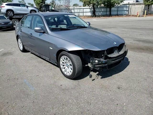 WBAPH53579A437560 2009 BMW 328 I Sulev