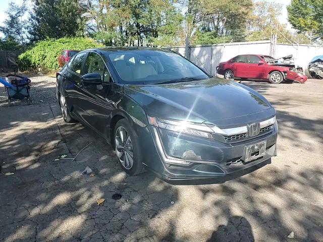 2018 Honda Clarity Touring VIN: JHMZC5F31JC017384 Lot: 72557824