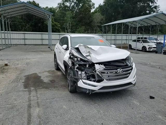 KM8J33A27JU767556 2018 Hyundai Tucson Value