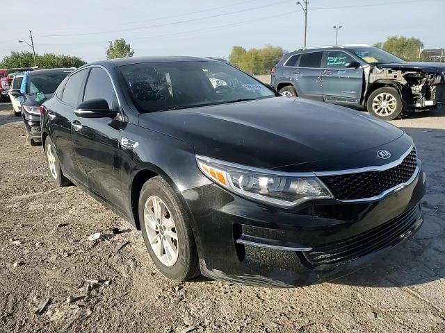 2017 Kia Optima - Image 10