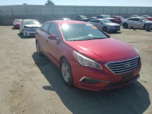 5NPE24AF2FH161584 2015 Hyundai Sonata Se