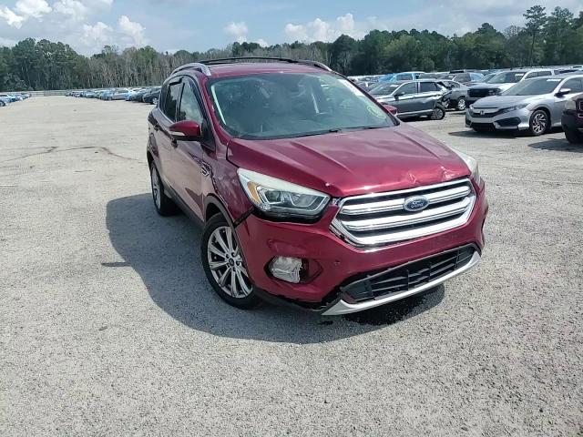 1FMCU0JD4HUA20142 2017 Ford Escape Titanium