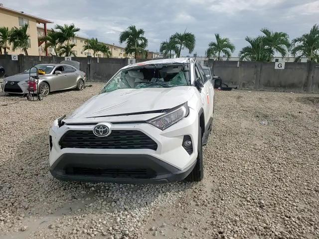 2020 Toyota Rav4 Xle VIN: 2T3W1RFVXLC084750 Lot: 73052914