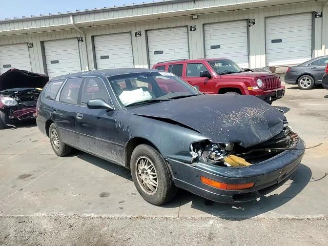 1994 Toyota Camry Le VIN: 4T1SK12E3RU412643 Lot: 70022754