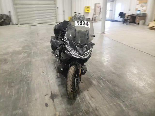 2022 Honda Gl1800 D VIN: JH2SC7957NK400647 Lot: 70606854