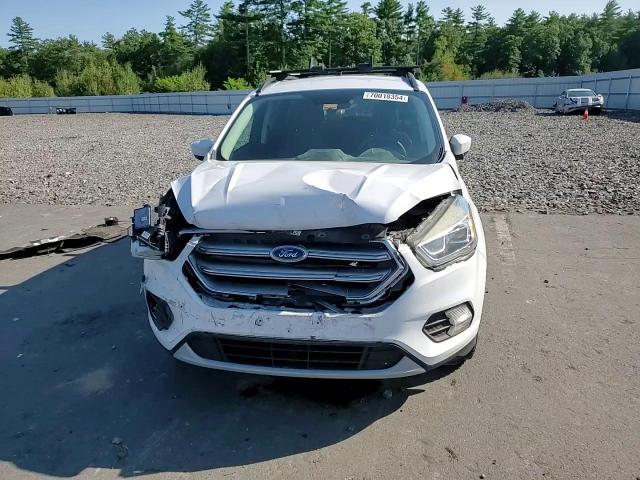 1FMCU9GD8HUE40322 2017 Ford Escape Se