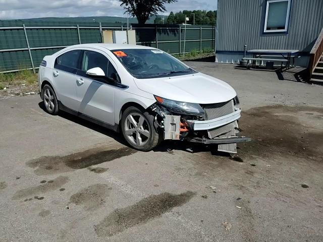 2013 Chevrolet Volt VIN: 1G1RE6E49DU144371 Lot: 70296004