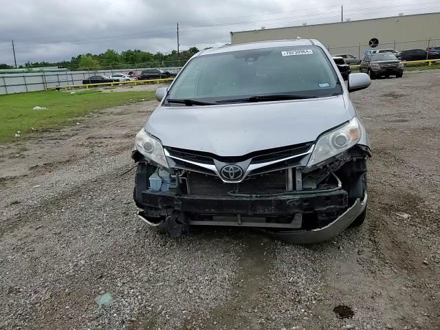 2020 Toyota Sienna Xle VIN: 5TDYZ3DC7LS021587 Lot: 70230964