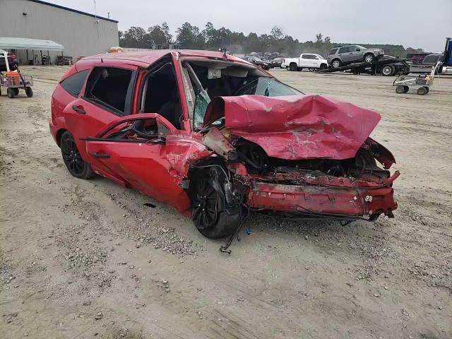 3FAFP37N15R125465 2005 Ford Focus Zx5