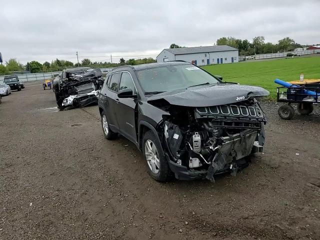 3C4NJCBB1NT137476 2022 Jeep Compass Latitude