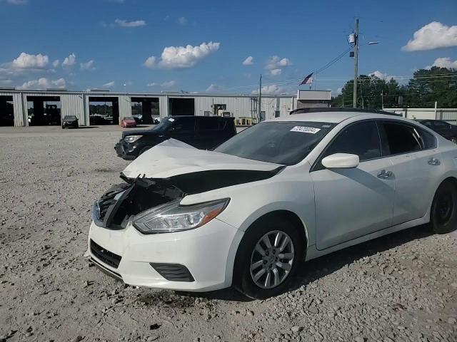 1N4AL3AP8JC118974 2018 Nissan Altima 2.5