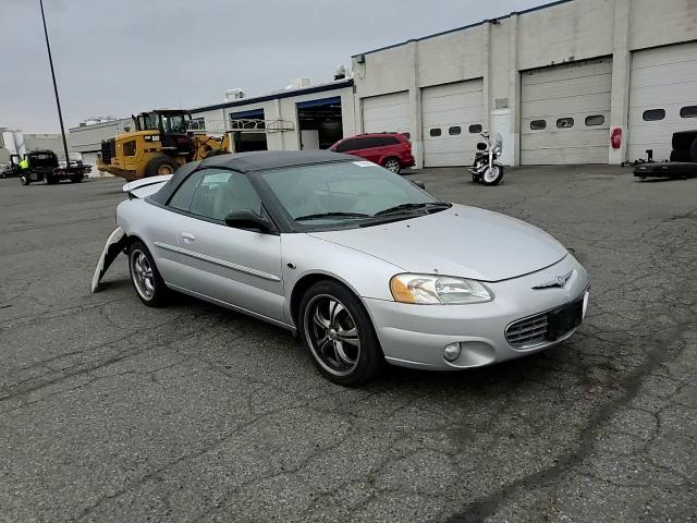 1C3EL55TX3N577885 2003 Chrysler Sebring Lxi