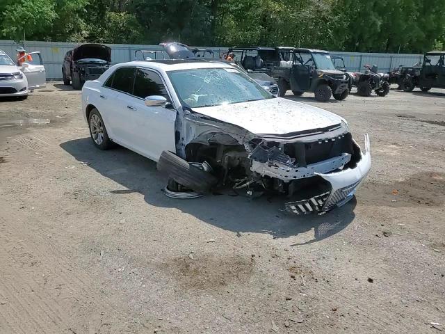 2020 Chrysler 300 Limited VIN: 2C3CCAKG5LH142076 Lot: 70147584