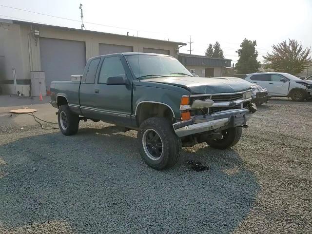 1998 Chevrolet Gmt-400 K1500 VIN: 1GCEK19R8WR128854 Lot: 70143394