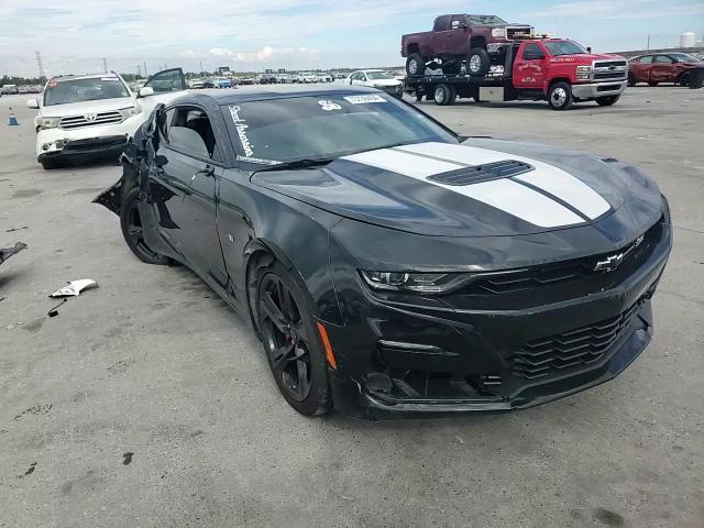 2023 Chevrolet Camaro - Image 11