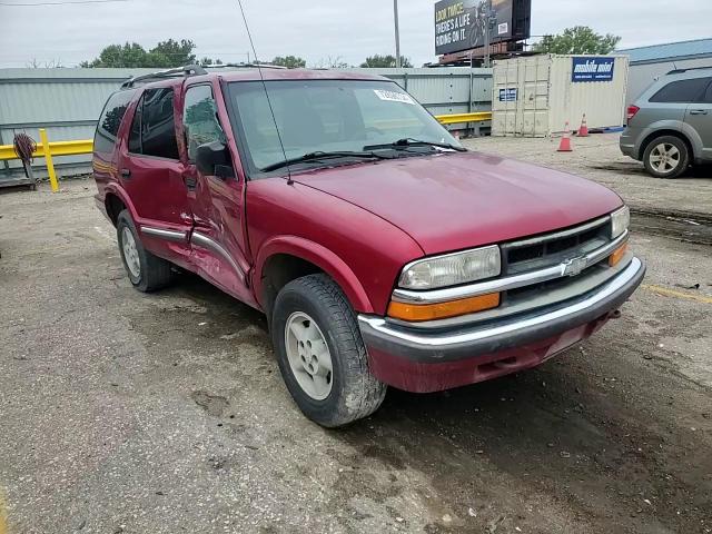 2000 Chevrolet Blazer VIN: 1GNDT13W3Y2133969 Lot: 72696734