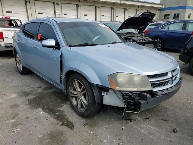 2013 Dodge Avenger - Image 10