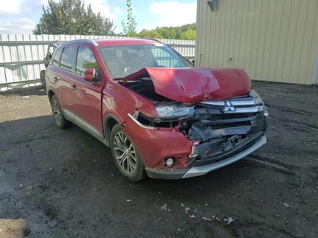 JA4AZ3A32JZ069297 2018 Mitsubishi Outlander Se