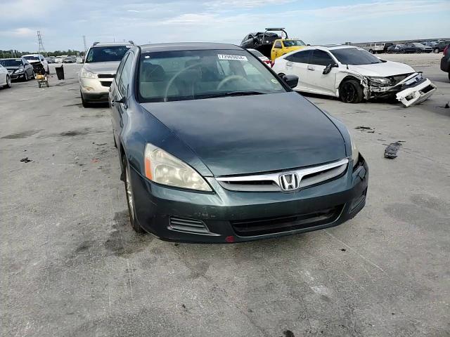 2005 Honda Accord Lx VIN: 1HGCM56415A136973 Lot: 72969854