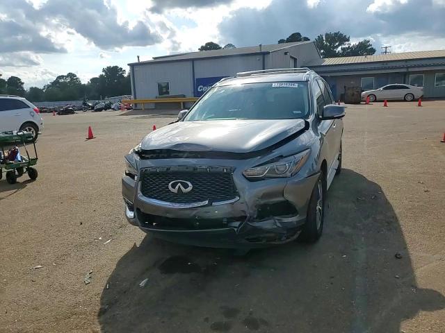 2018 Infiniti QX60 - Image 12