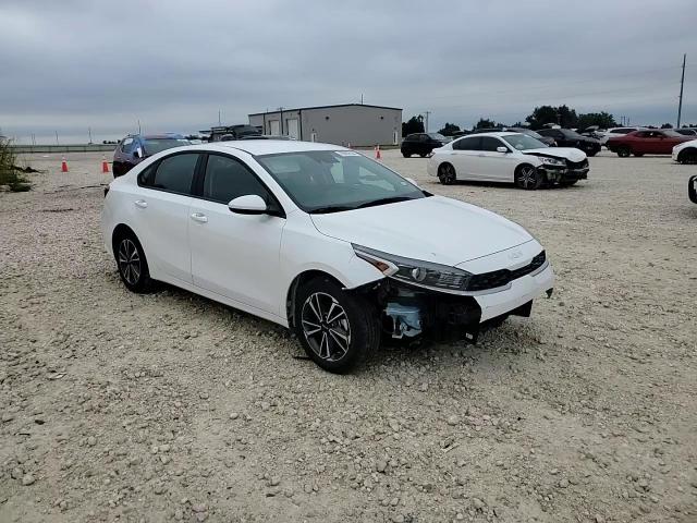 2023 Kia Forte Lx VIN: 3KPF24AD3PE507800 Lot: 70082034