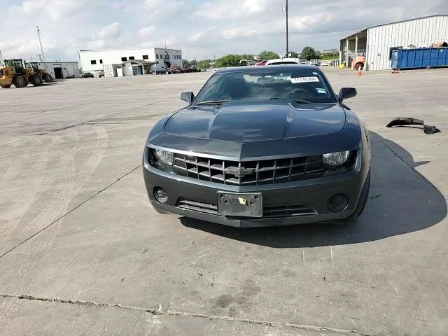 2013 Chevrolet Camaro Ls VIN: 2G1FA1E30D9147469 Lot: 71776364