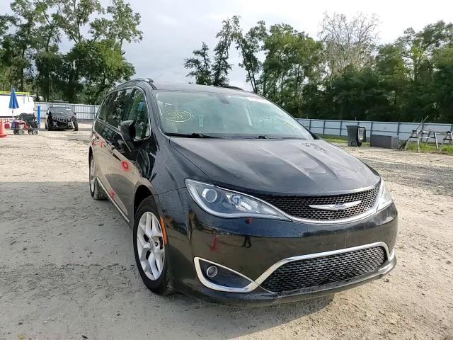 2018 Chrysler Pacifica Touring L VIN: 2C4RC1BG1JR228174 Lot: 71481014