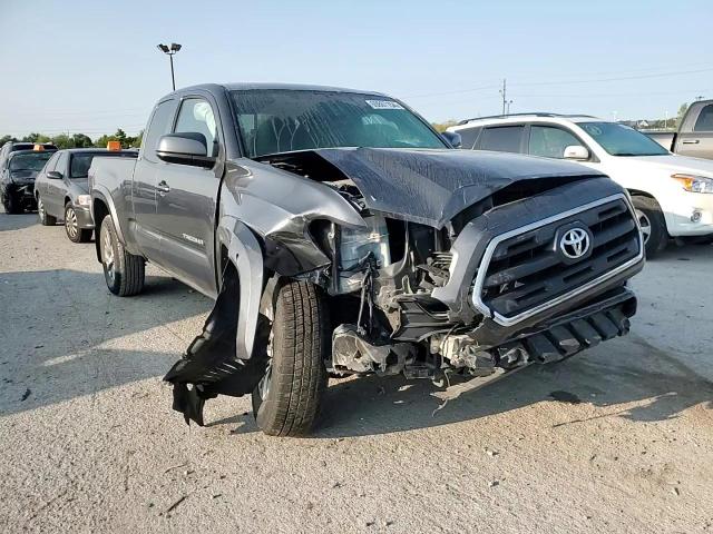 2017 Toyota Tacoma Access Cab VIN: 5TFSZ5AN4HX056239 Lot: 69807154