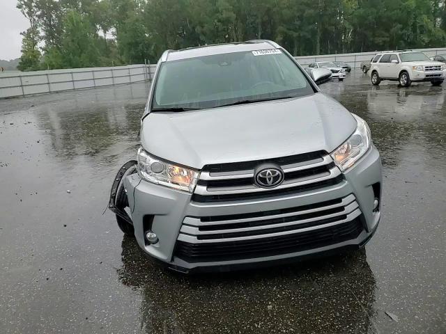 2019 Toyota Highlander Se VIN: 5TDKZRFH7KS356011 Lot: 71636704