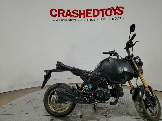 2024 Honda Grom 125 VIN: MLHJC9212R5203247 Lot: 68094404