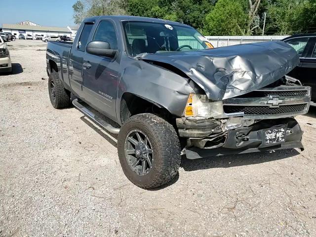 1GCRCREAXBZ429360 2011 Chevrolet Silverado C1500 Ls