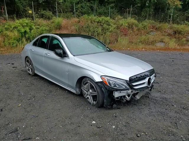 2015 Mercedes-Benz C 300 4Matic VIN: 55SWF4KB1FU088810 Lot: 71297914