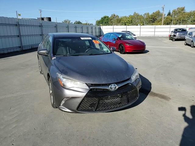 4T1BF1FK0HU449815 2017 Toyota Camry Le