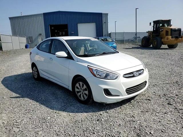 2016 Hyundai Accent Se VIN: KMHCT4AE9GU957795 Lot: 70198814