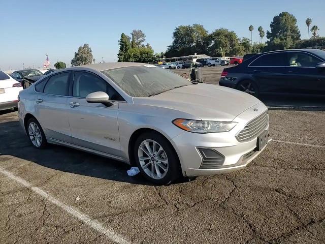 2019 Ford Fusion - Image 11