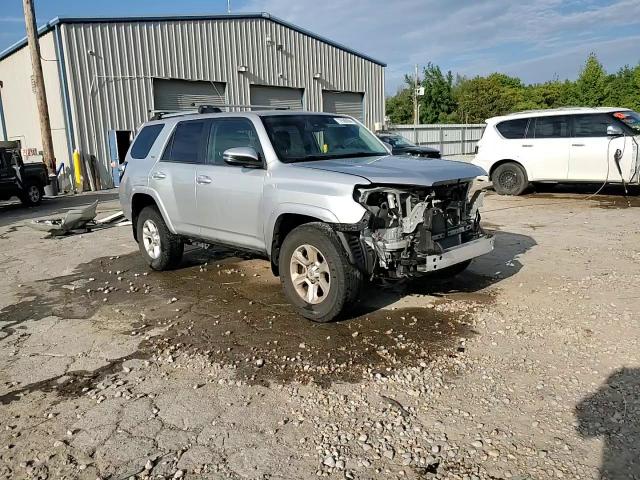 2020 Toyota 4Runner Sr5 VIN: JTEZU5JR8L5221807 Lot: 72590804