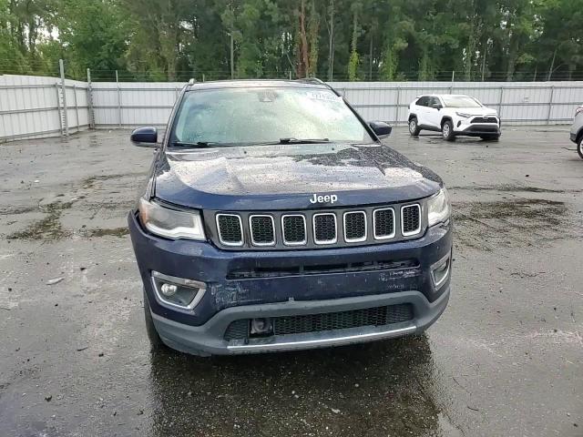 3C4NJDCB5JT281210 2018 Jeep Compass Limited