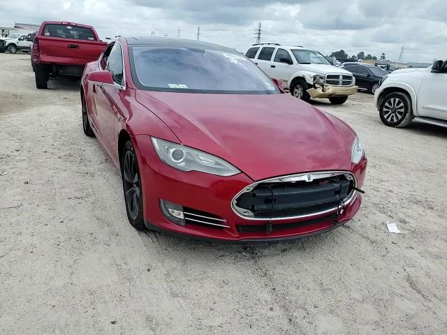 2013 Tesla Model S VIN: 5YJSA1CG8DFP23039 Lot: 69951044