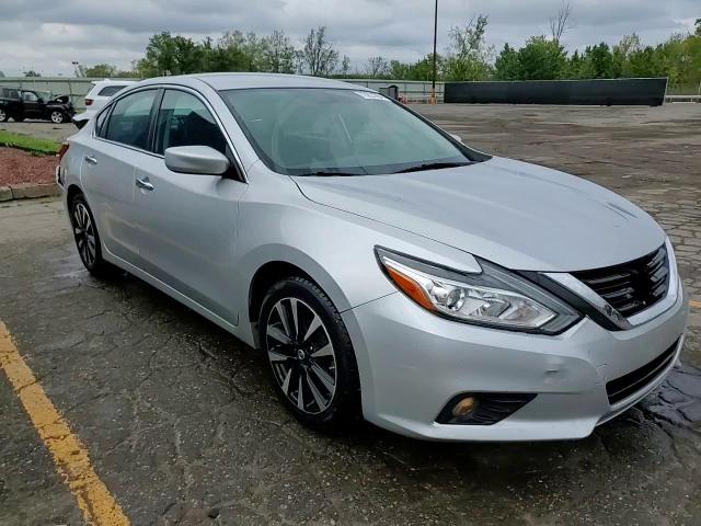 1N4AL3AP5JC269609 2018 Nissan Altima 2.5