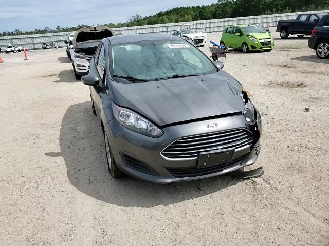 3FADP4BJ4KM119251 2019 Ford Fiesta Se