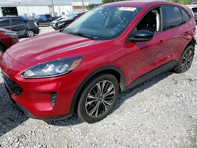 2022 Ford Escape Se VIN: 1FMCU0G61NUB68401 Lot: 69984744