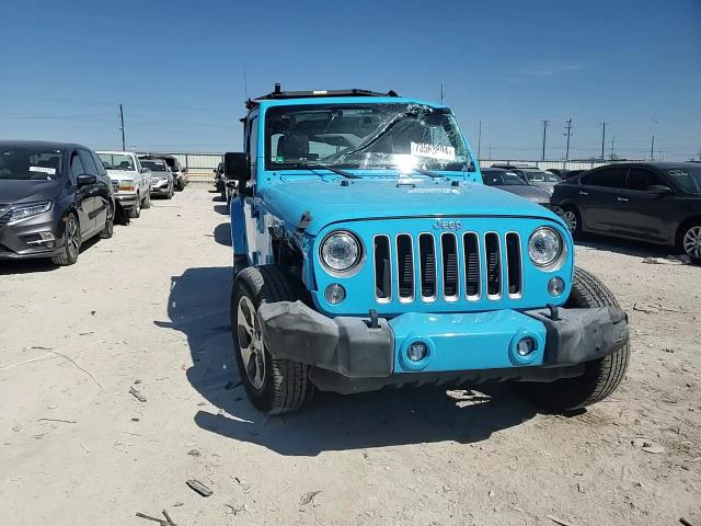 2018 Jeep Wrangler Unlimited Sahara VIN: 1C4BJWEG0JL899909 Lot: 73563804