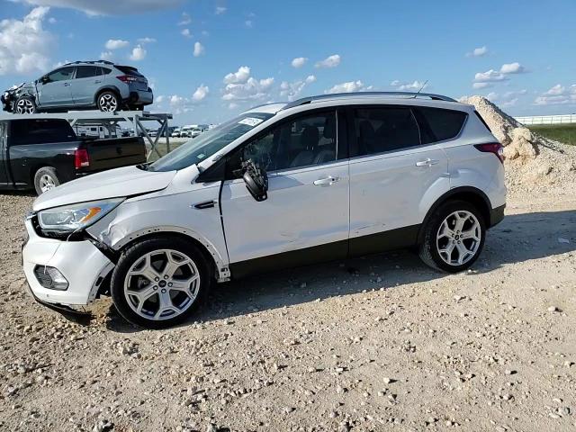 1FMCU0J90HUA93598 2017 Ford Escape Titanium